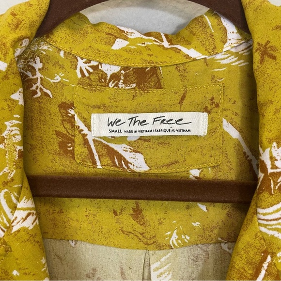 Free People Mustard Floral Oversized Button Down Shirt Size Small - Picture 3 of 9